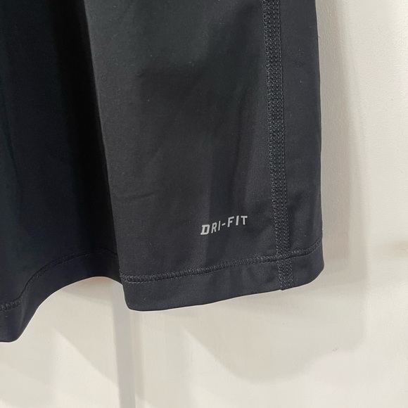 NIKE Black Tank Top, sz M - Picture 3 of 7